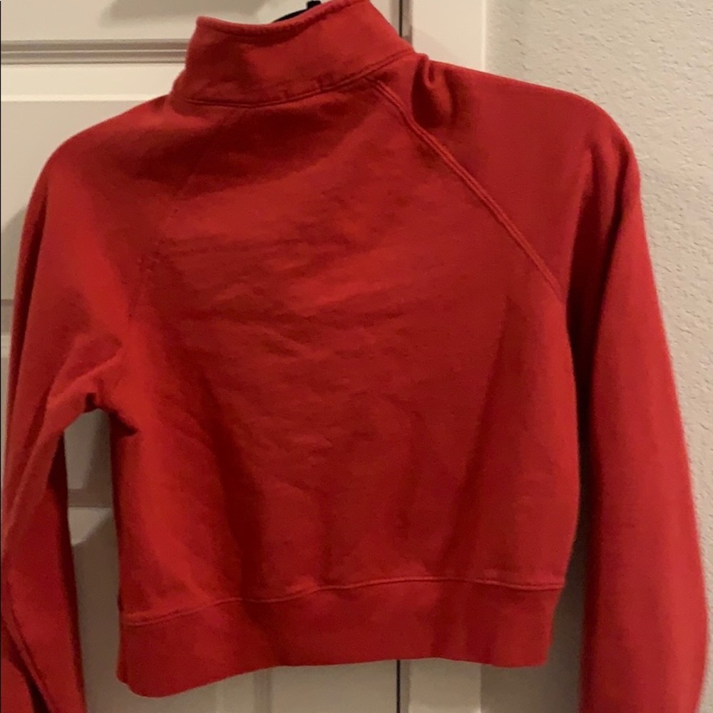 red brandy melville zip up - Picture 2 of 4